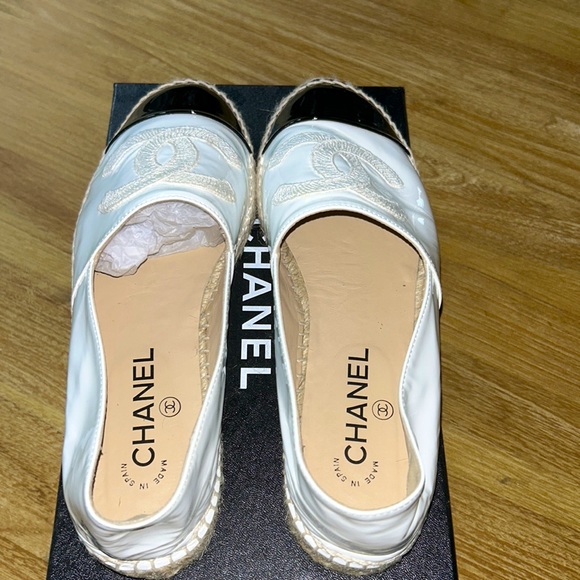 Chanel Espadrilles white and black - Picture 2 of 5